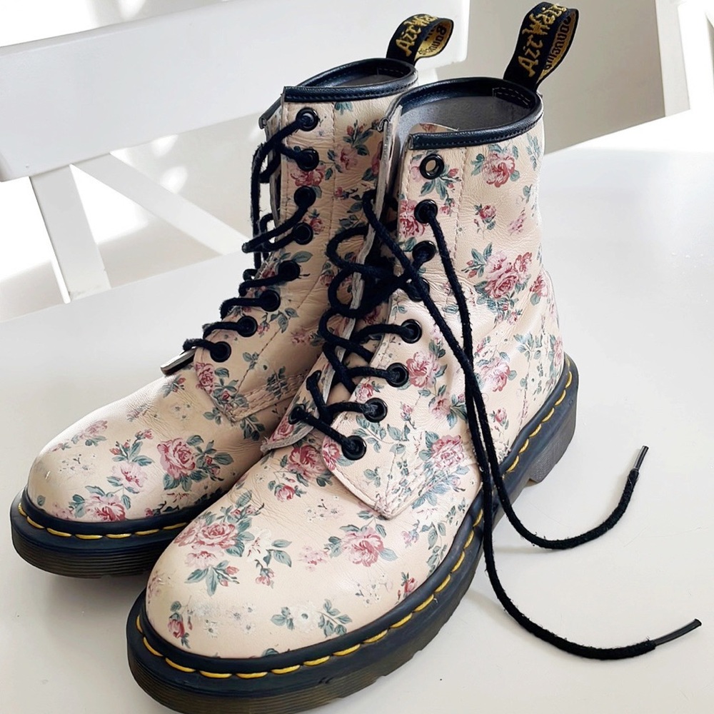 Dr Marten Boots